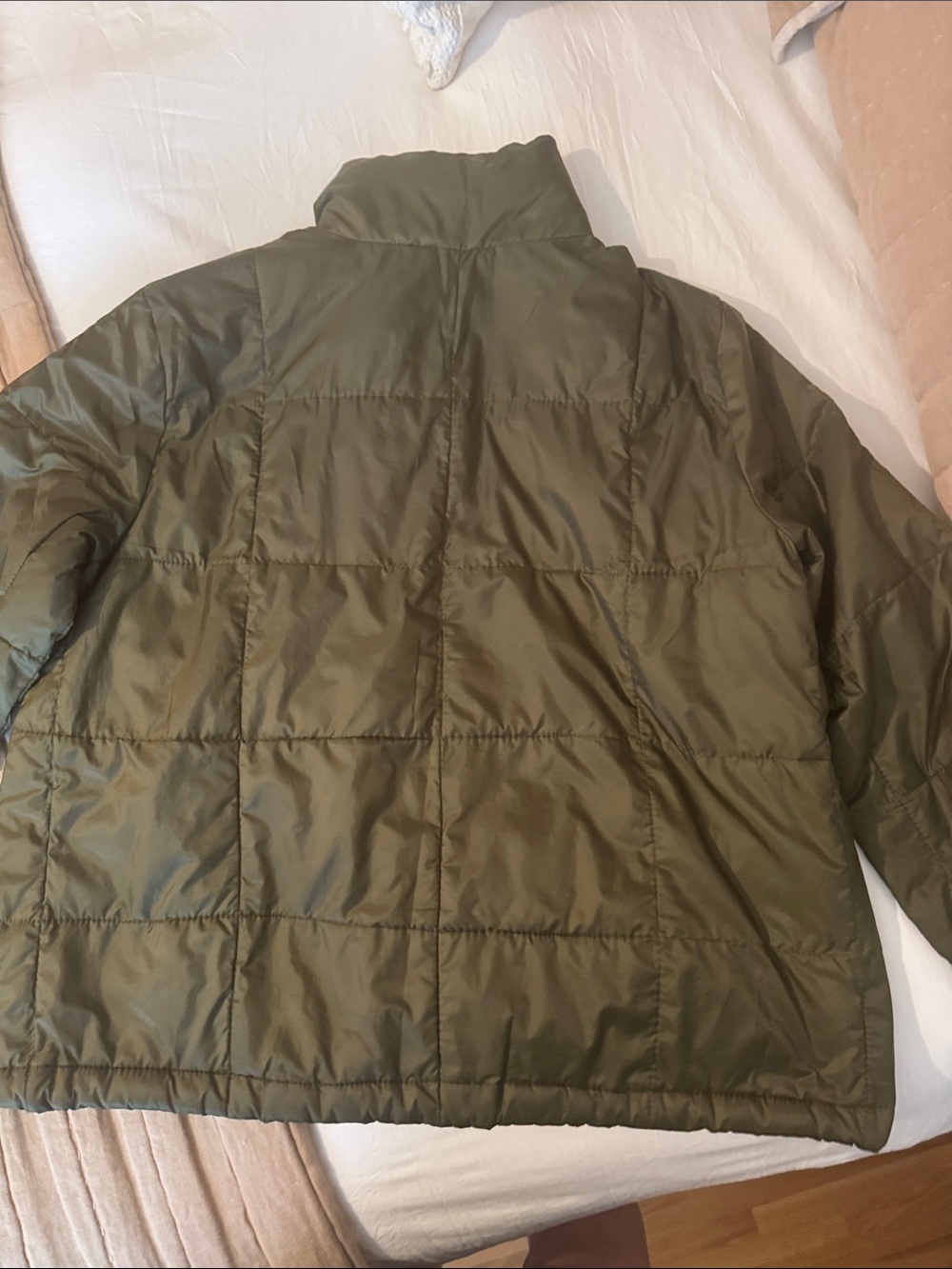 Madewell Olive Green Puffer Jacket - Picture 2 of 6